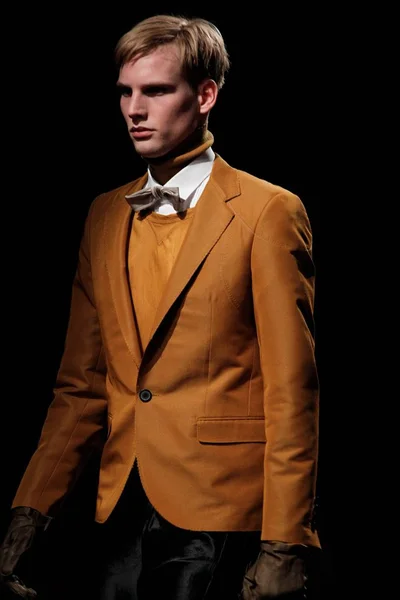 Look 47